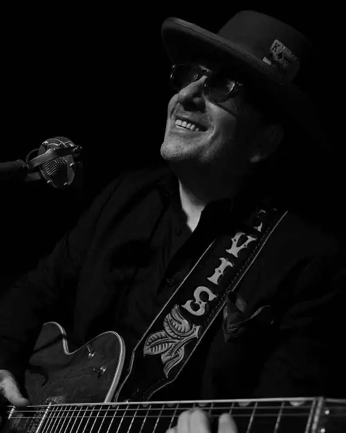 Elvis Costello Concert Paris Olympia